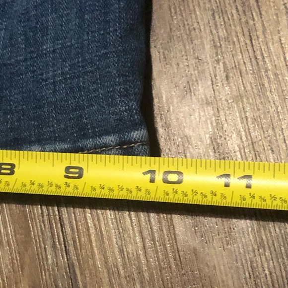 Levi's Jeans Women's 10 Classic Wide Leg Cropped High Rise Retro Denim Classic - Picture 7 of 8